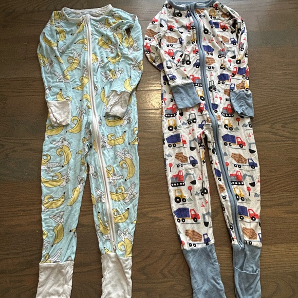 USED Little Sleepies Zippy size 3T